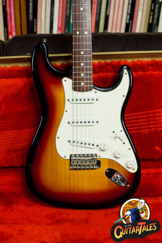 Fender (AVRI) American Vintage '62 Stratocaster 1988 3-Color Sunburst Corona Plant