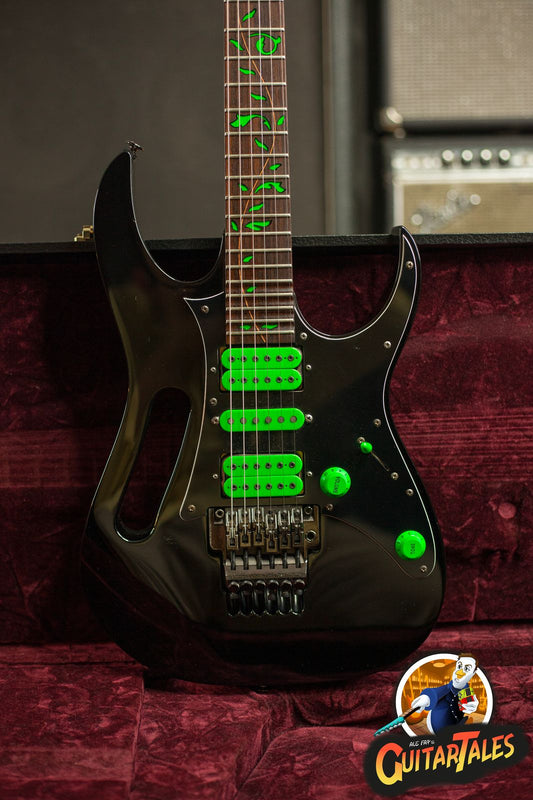Ibanez Jem7PBK W/777VBK Neck 1989 Black/Green